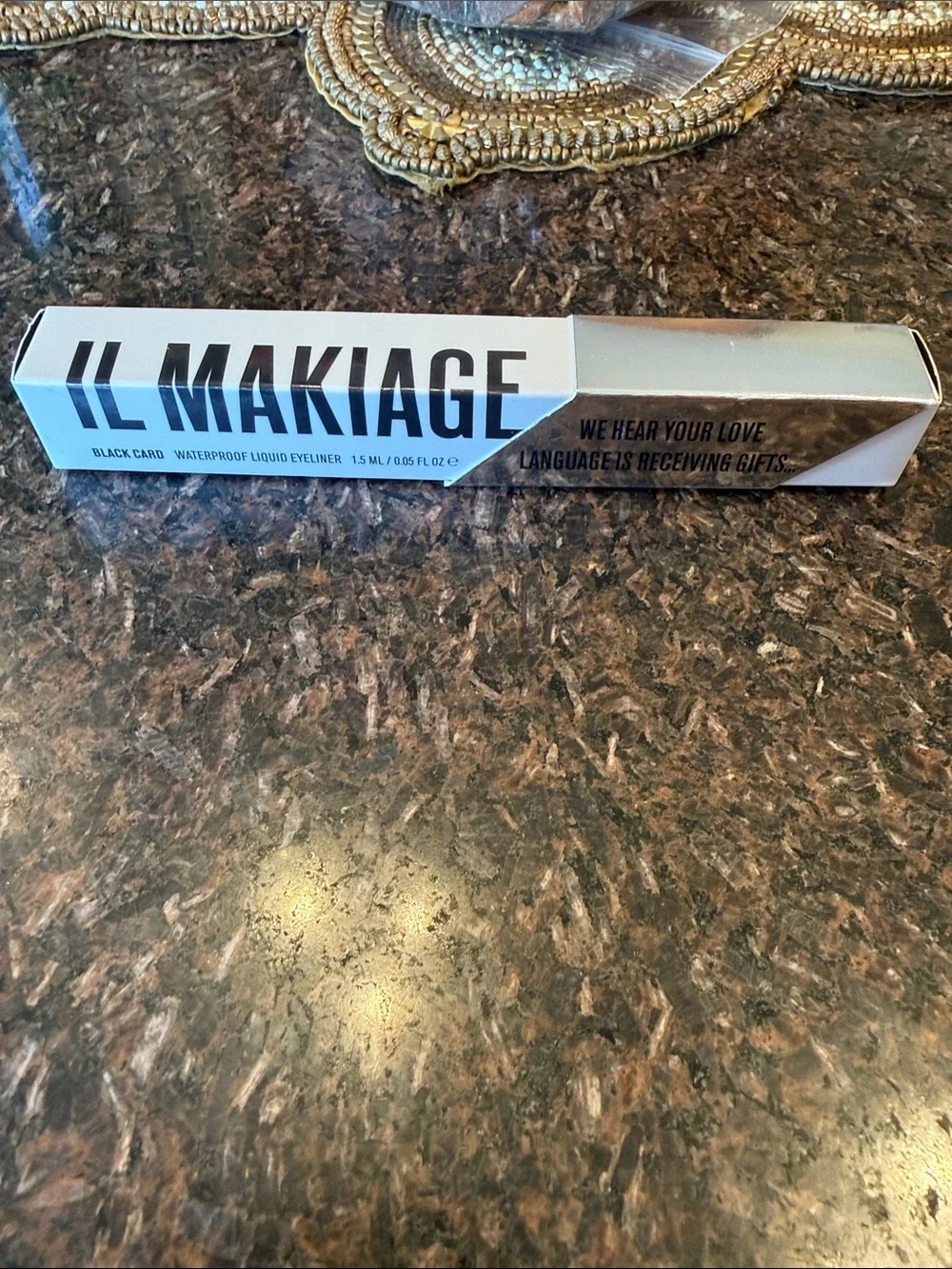 IL MAKIAGE Liquid Eyeliner in Black & Silver Packaging- Never opened!